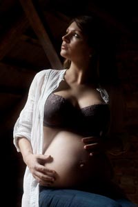 babybauch-shooting-im-studio-17