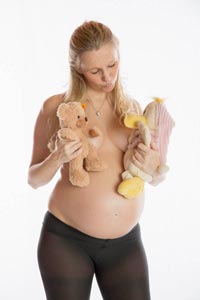 babybauch-shooting-im-studio-24