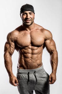 bodybuilder-fotos-im-studio-12